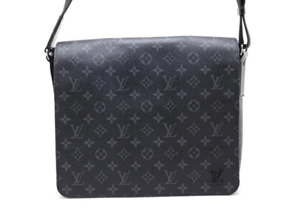 LOUIS VUITTON District NM Messenger Crossbody Monogram Eclipse Black